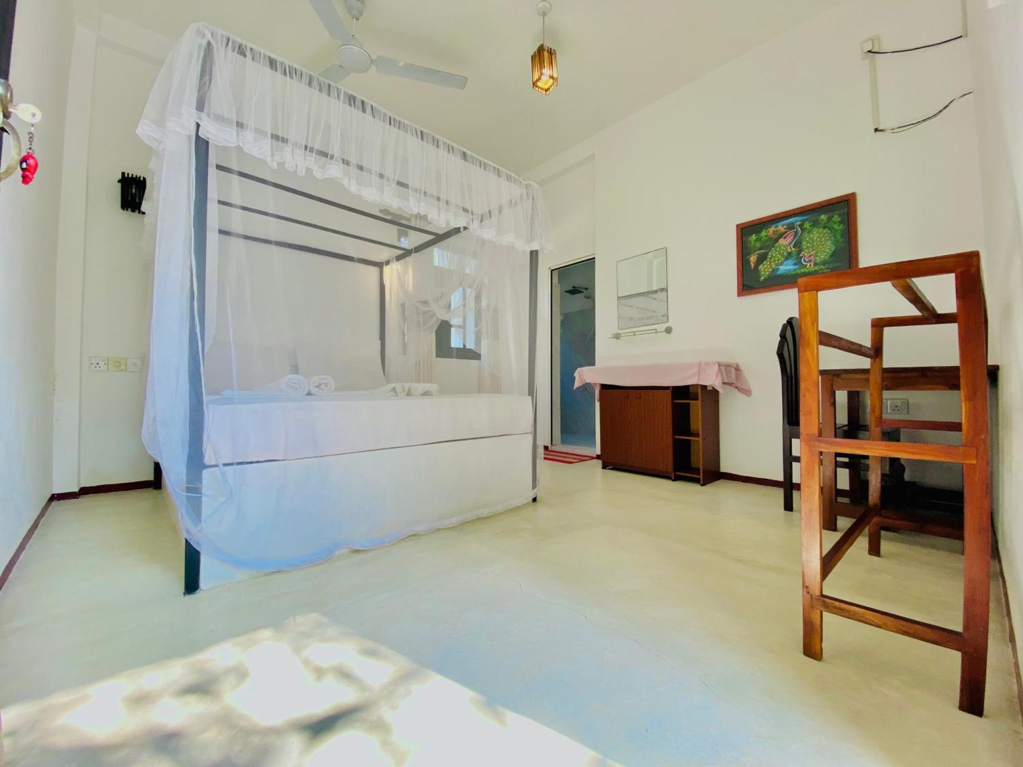 Rekawa Turtle Gate Hotel タンガラ 部屋 写真